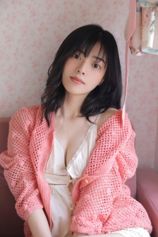 巜商务旅行女老板戴绿色帽的